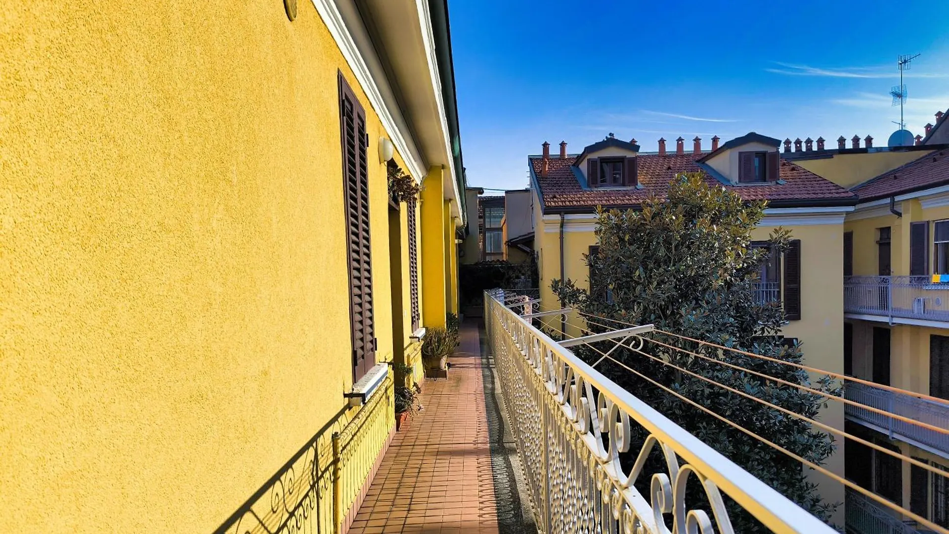 Stylish Top-Floor Apt; Milano Design Disctrict 아파트