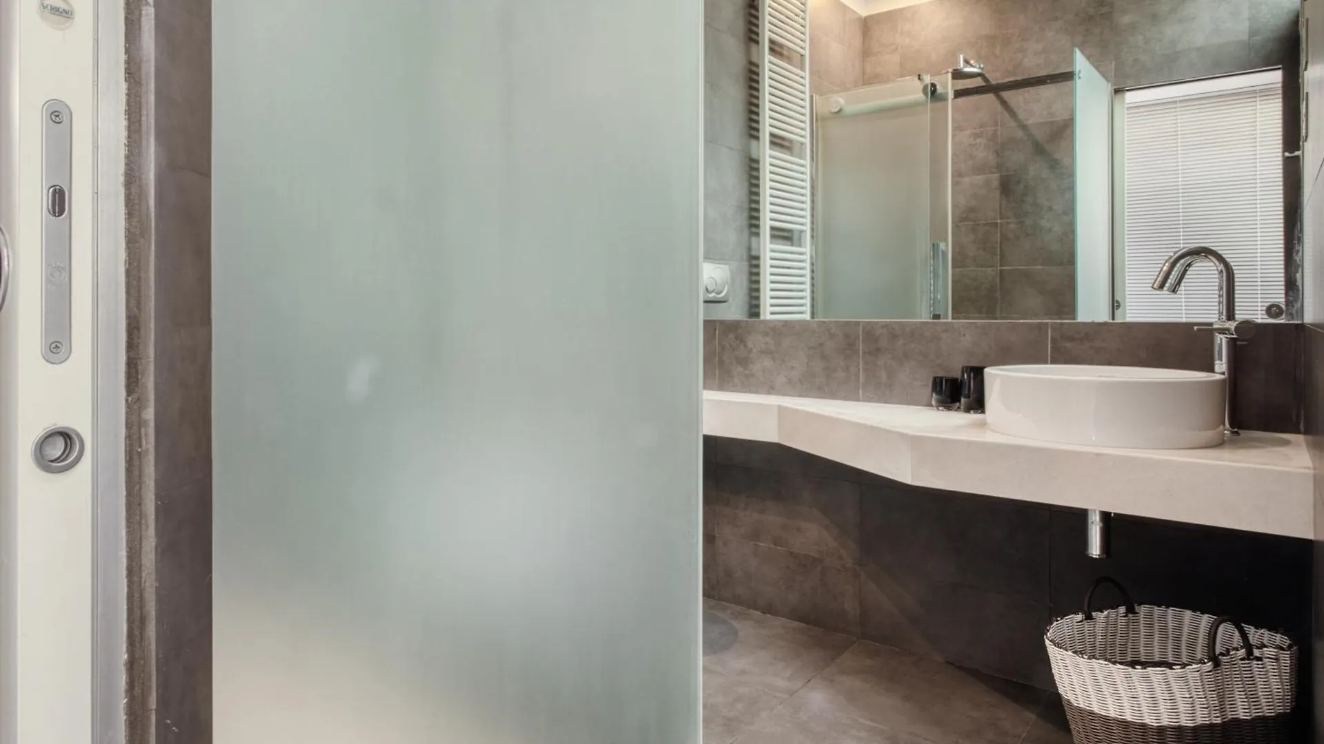 Stylish Top-Floor Apt; Milano Design Disctrict 이탈리아