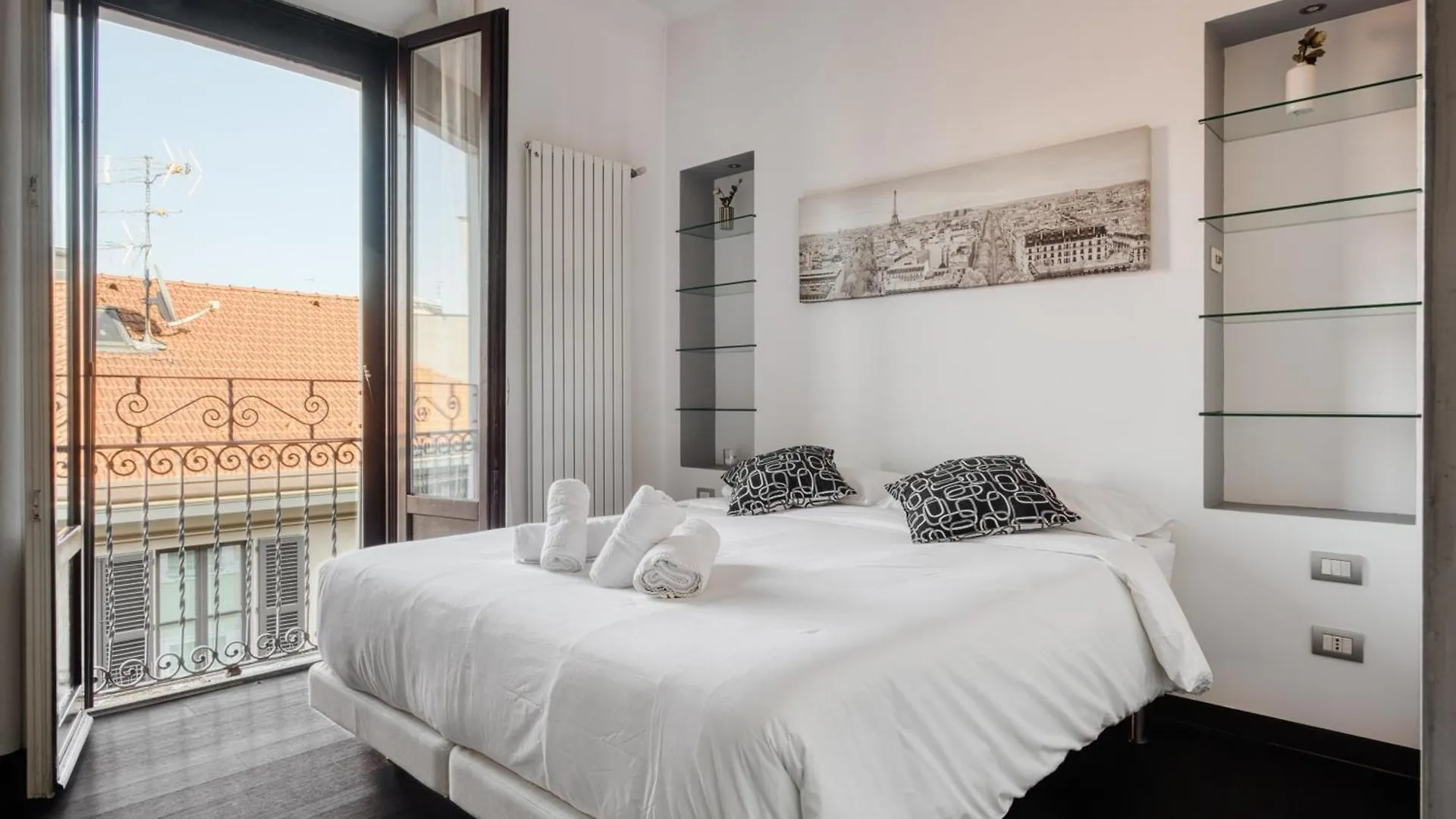 Stylish Top-Floor Apt; Milano Design Disctrict
